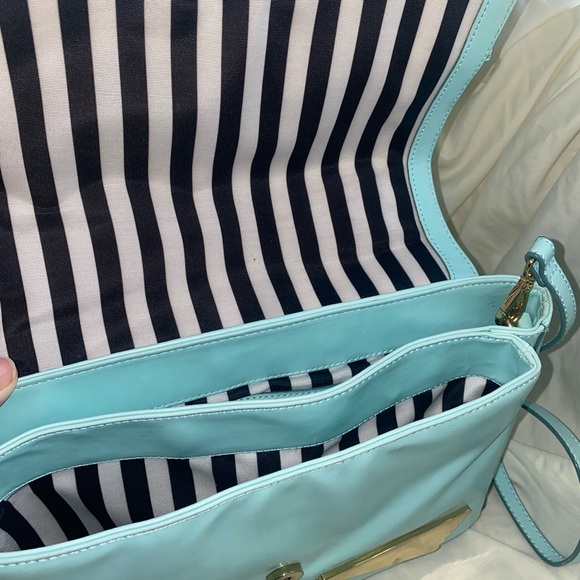 Gianni Bini Lucy Light Blue Shoulder Bag with Bow Detail - Picture 5 of 8